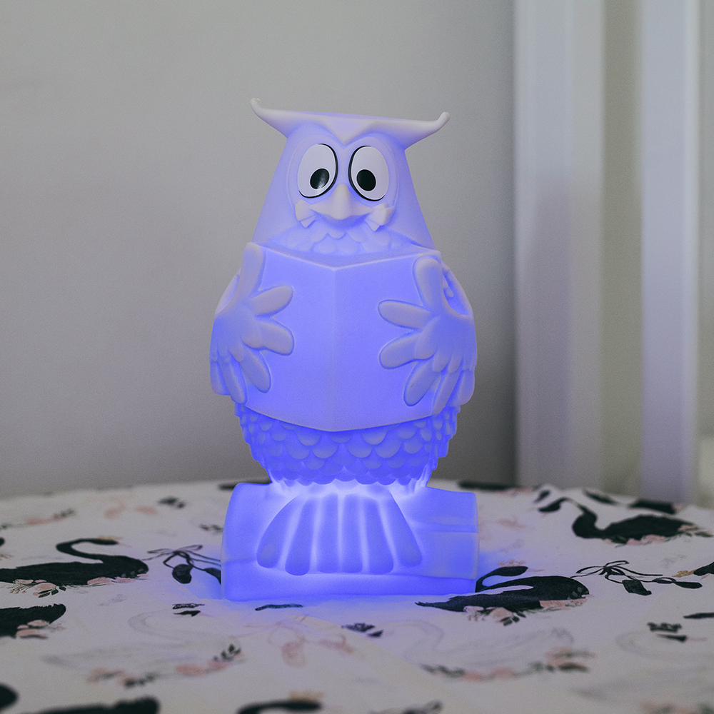 APJ-FK-830_6 MENEER DE UIL NACHTLAMPJE - WITMENEER DE UIL NACHTLAMPJE - WIT